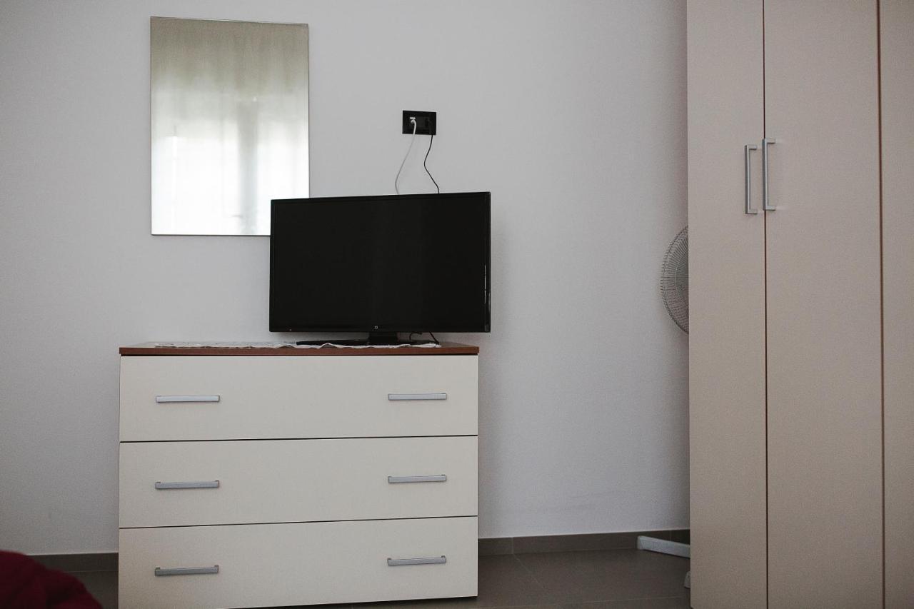 B&B "Al Colle 11" Fano Exteriör bild